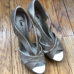 FIONA NIGHT Gold Heels with Glitter